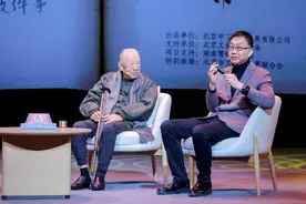 从歌曲《学习雷锋好榜样》到音乐剧《雷锋的故事》 吴洪源、甲丁父子接力弘扬雷锋精神图片