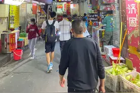 29岁女孩裸辞不上班，爆改25平城中村小屋，对比惊人！图片