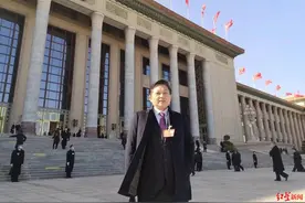 如何解决农村养老问题？全国政协委员熊水龙：建议推行农民职业年金图片
