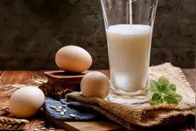 早餐鸡蛋吃不对，成心梗元凶！这样吃远离心梗，补钙、活血、养肝，心脏年轻50岁图片