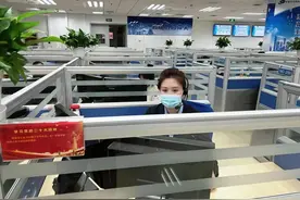 一天接9个多小时电话，什么感觉？北京12345的“密码”图片