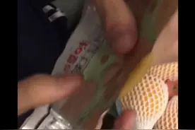 315动态丨百草味袋装土豆片只装1片？公司：总克数与外袋标识一致图片