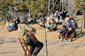 信号山：周末来山东，爬泰山观日出再到小麦岛欣赏落日音乐会图片
