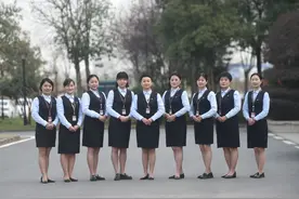 24小时监控巡查、3分钟快速反应，她们是高速上的“千里眼、顺风耳”图片