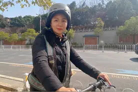 滴滴代驾司机向靖，用与生俱来的魅力诠释“女神”的含义图片