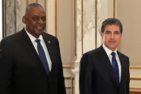 美防长奥斯汀突访伊拉克，宣称美军“将继续留驻”图片