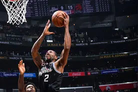 火力全开 伦纳德半场8中6揽获17+5图片