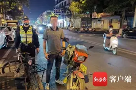 套牌+准驾不符+酒驾！男子被扣33分，罚款9000元图片