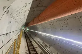 广州地铁十二号线又添隧道贯通图片