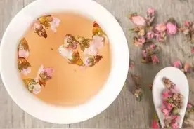 水里泡点这个花，改善气色有一套图片