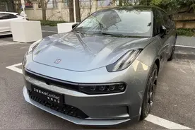 首创行业先河开启“退定通道”   极氪以用户思维引领行业革新图片