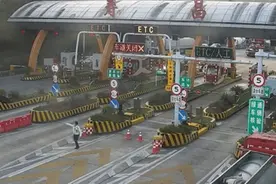 “赶紧拦住他！”高速收费站为啥上演接力“狂飙”？图片