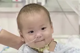 春暖花开，救治90天的“白肺”重症宝宝出了ICU图片