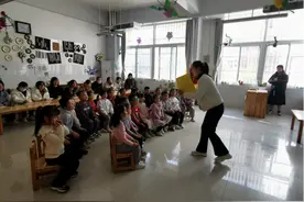 东昌府区郁光小学开展幼小衔接引桥课研讨活动图片