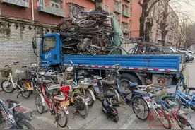 僵尸电动车四处乱堆难处理咋办？这个街道邀请厂商上门回收图片