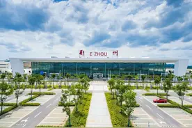花湖机场新增10个直飞城市！票价最低240元起图片