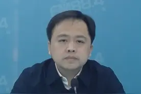 百年洋房和摩天大楼并排伫立，这里是“江岸”图片