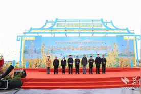 云梦万亩油菜花海上线 邀你触摸春的气息图片