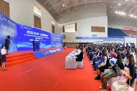 职位投递数22587份！惠州这场招聘会提供近万岗位图片