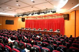 常德经开区全面推进“发展六仗”暨“四个十大”项目建设图片