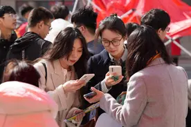 青科大信息学院、数理学院举办就业双选会图片