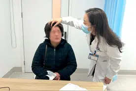春季过敏性皮肤病高发！专家提醒：小心化妆品过敏图片