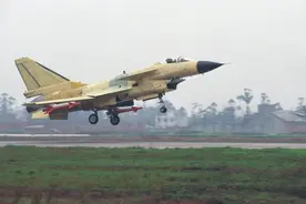 四段微纪录片，四段令人热泪盈眶的歼10往事图片