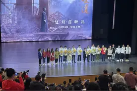 《望道》今日全国公映，刘烨为饰演陈望道减重近20斤图片