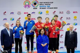 厉害！毕节女孩印度夺金图片