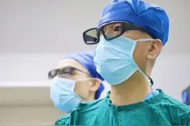 产后体重暴增，情绪、婚姻、事业遭重创，250斤胖妈“缩胃”3天减重8斤图片