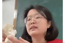 济南这位老师的课，网友怒赞：真希望每个人都懂图片