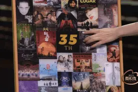 当导演35年要“从零开始”，张艺谋喊话：我还是一个年轻人！图片