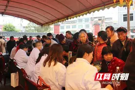 南华附一医院助力常宁胜桥镇乡村振兴图片