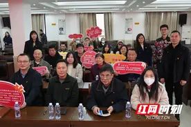 “击鼓传花”学精神，有趣有料又有效图片