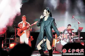 “火种”燃烧“元气”满满 长沙音乐节市场复苏众多歌手来长捧场图片