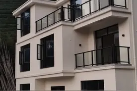 年轻人花百万回农村建别墅：“以后我也会回去养老”图片