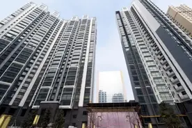 独子离世留57万房贷，老父亲一定要还吗？| 新京报快评图片