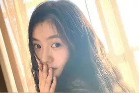 美人计丨贴双眼皮不适合你，刘浩存图片