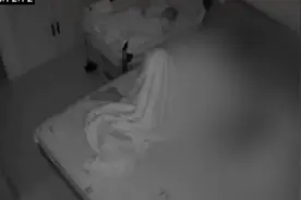 果然视频｜摄像头一晚上自己动四五次，客服：建议重启图片