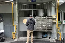 杭州人一起救回来的快递小哥牛爱兵，浴火重生返回工作岗位图片