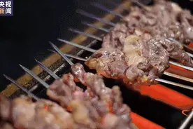 淄博烧烤为何“淄”味十足图片