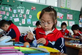 别样清明别样情|潍坊滨海实验小学清明节系列活动之绘彩蛋祈安康图片