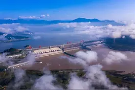 创纪录！宜昌三峡大坝一季度接待游客45万人，比2019年同期增长7.27%图片