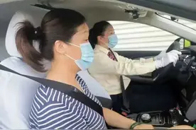 赶紧收藏！呼叫上海出租车已有这么多方式图片