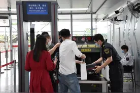 元宝蜡烛、打火机、爆竹能带进地铁吗？广州地铁详解图片