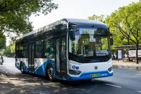 好消息！上海公交行业招聘一批驾驶员！招聘条件、薪酬待遇都在这图片