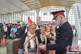 云南弥蒙高铁开通百日：累计发送旅客超40万人次图片