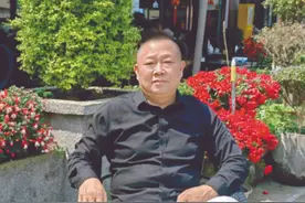 重庆作家档案丨本期人物：陈益图片