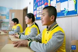 新华全媒+丨四季中国——触摸春天：我们“看见”了自然的美好图片