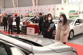 32个汽车品牌同台让利 潍坊市汽车下乡巡展强势来袭图片